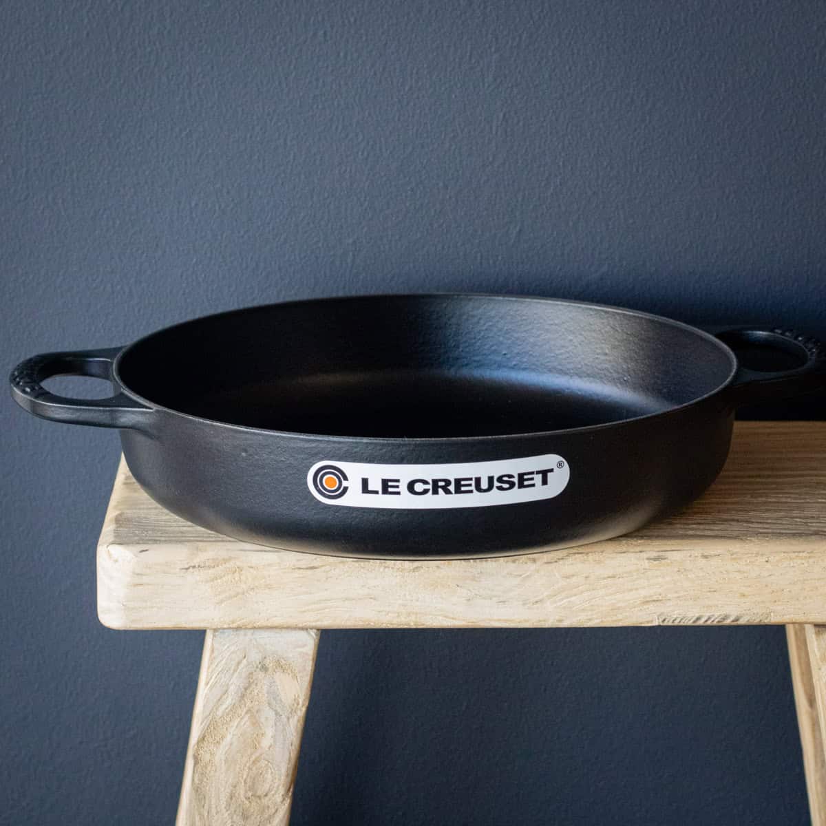 Le Creuset Everyday Pan 28cm: Matte Black
