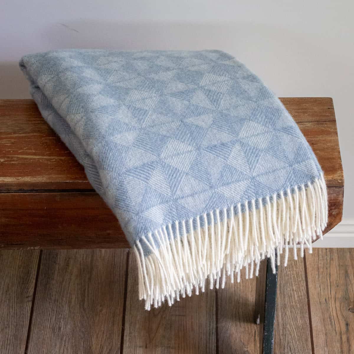 Diamond Pattern Wool Blanket