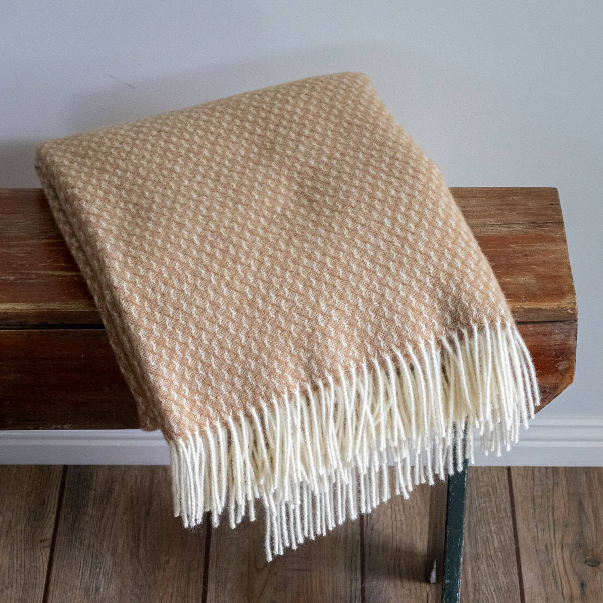 Hoop Pattern Beige Wool Blanket