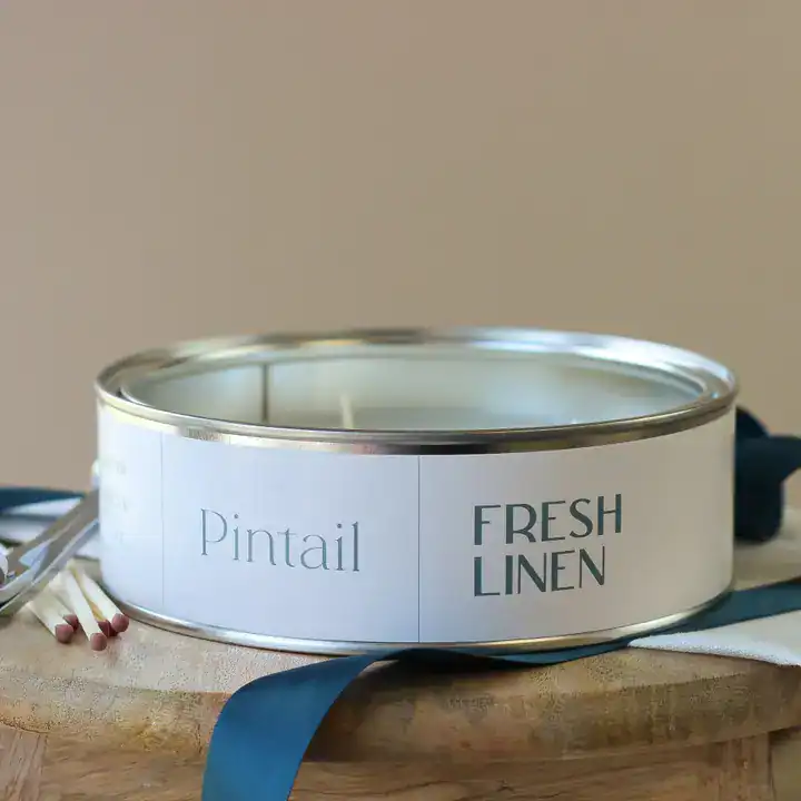 Pintail Fresh Linen Triple Wick Candle - Image 2