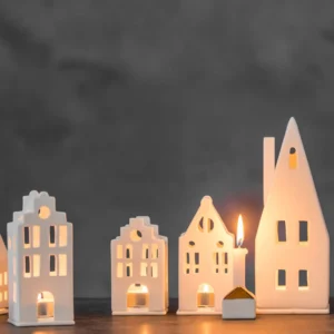 tealight-house-canal-2.webp